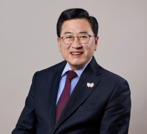 APEC 정상회의 계기로 ‘불법현수막 없는 경주’ 만들자